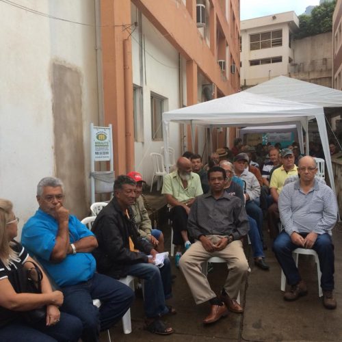 Novembro Azul: Hélio Angotti recebe 400 homens no primeiro dia de atendimento