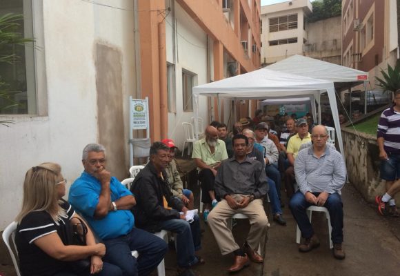 Novembro Azul: Hélio Angotti recebe 400 homens no primeiro dia de atendimento