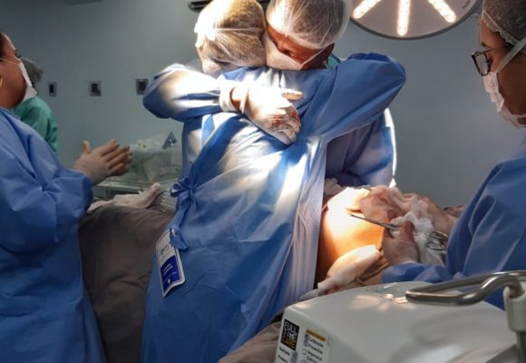Mutirão de Reconstrução Mamária Realiza 24h de Cirurgias no Hélio Angotti