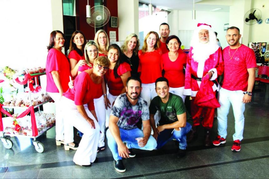 Jornal de Uberaba: “Encanto de Natal” emociona a manhã de segunda no Hélio
