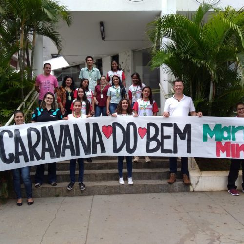 HÉLIO ANGOTTI RECEBE VISITA DA CARAVANA DO BEM DO MART MINAS