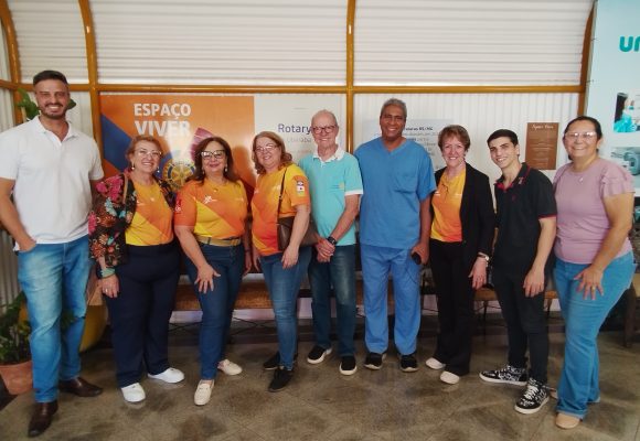GOVERNADORA DISTRITAL DO ROTARY CONHECE HÉLIO ANGOTTI