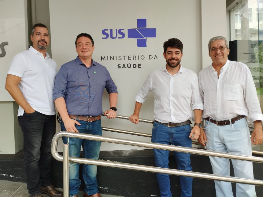 DEPUTADO FEDERAL ZÉ VÍTOR (PL) VISITA HÉLIO ANGOTTI
